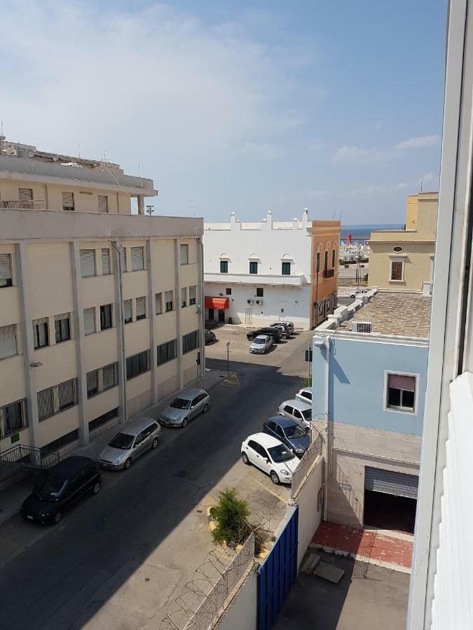 Minzoni Gallipoli Sul Mare E 130 Mt Dal Centro Eksteriør bilde